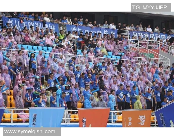 小贝足球明星赛盛况空前球迷热情高涨共同见证传奇时刻