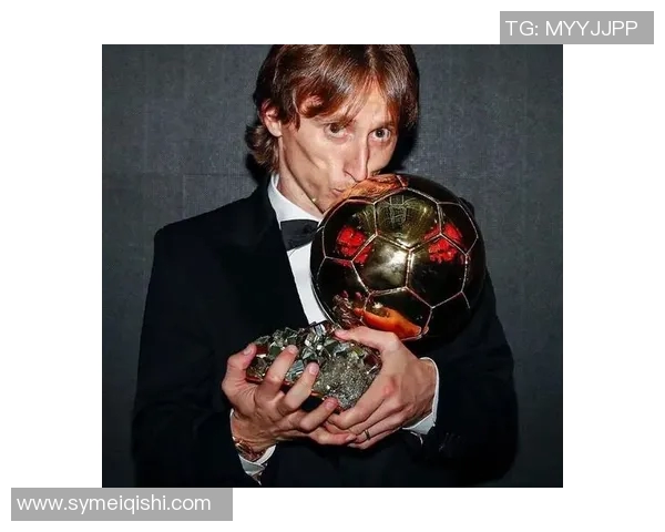 意大利足球明星排名前十揭秘谁是足坛传奇的佼佼者 意大利足球明星排名前十揭秘谁是足坛传奇的佼佼者