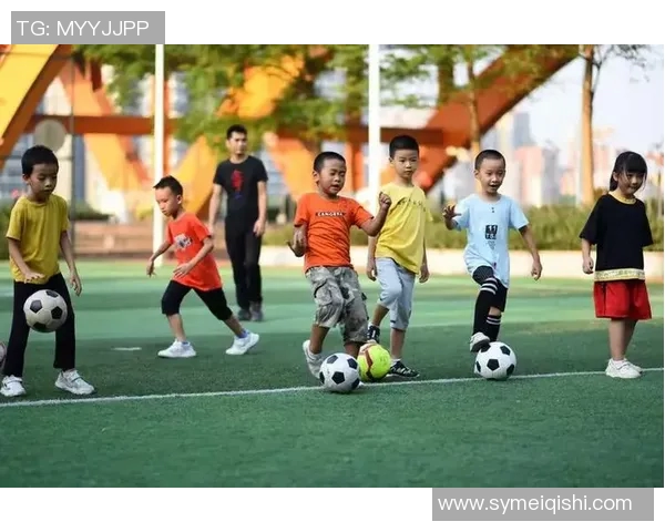 深入了解足球明星的成长历程与职业生涯的独家采访问题探讨